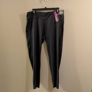 Danskin Dri-more leggings